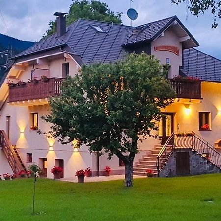 Hotel Rosengarten Tarvisio Buitenkant foto